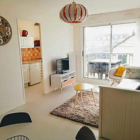 Apartment - Hyper Centre, *