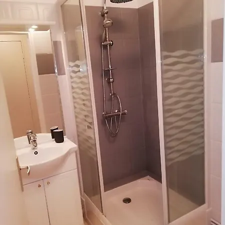 Appartement - Hyper Centre, *