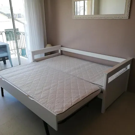 - Hyper Centre, شقة كابورغ